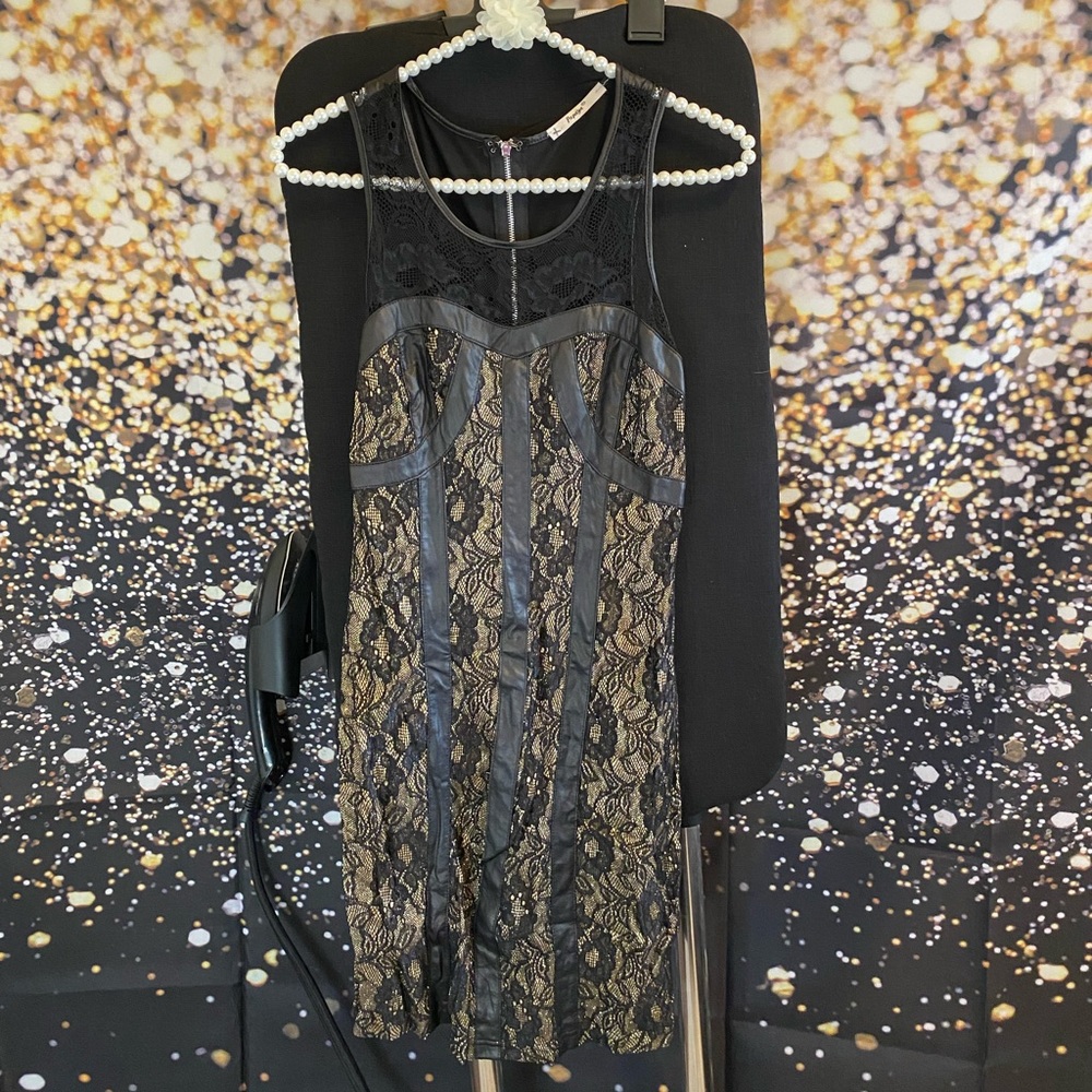 XS/Small women black and gold glitter lace dress
